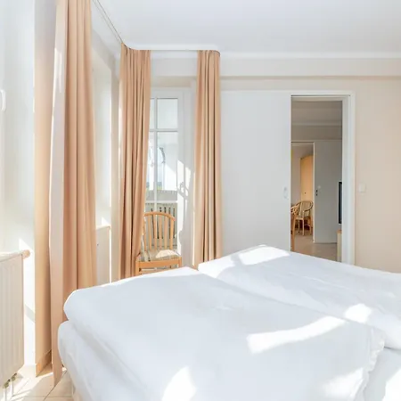 Apartment Mit Badewanne Auf Ruegen *